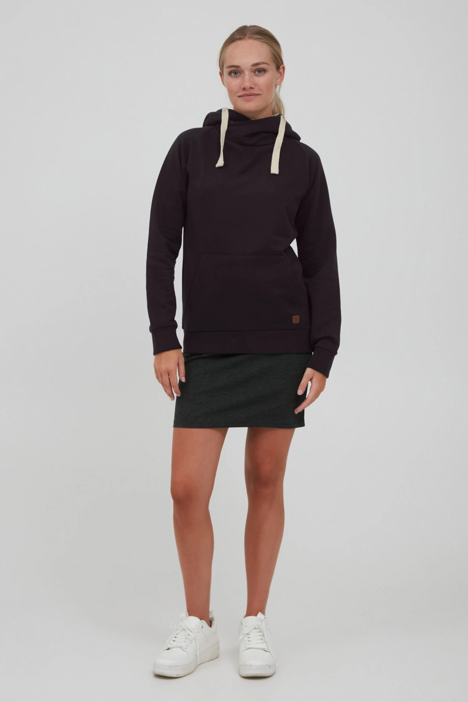 OXMO Hoodies Sweatshirt Julia Pile Dames Zwart - Afbeelding 3