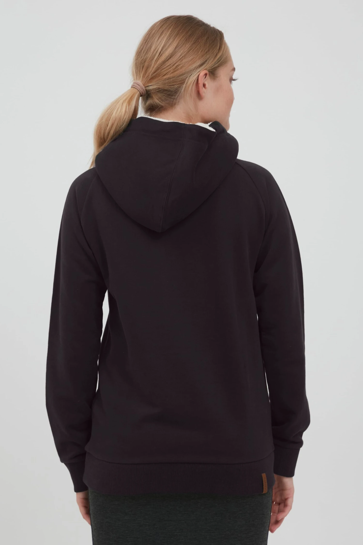 OXMO Hoodies Sweatshirt Julia Pile Dames Zwart - Afbeelding 4